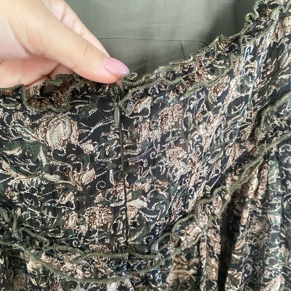 Honey Open Back Green and Black Print Dress - Picture 11 of 13